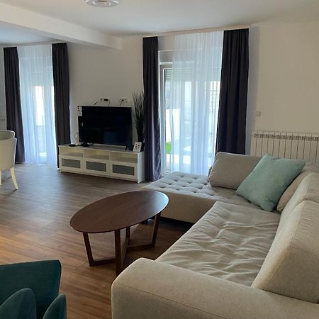 Deluxe Apartment Magnolia 2 Belgrad Zimmer foto